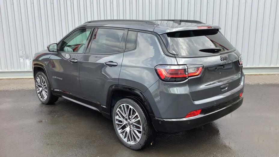 JEEP Compass -