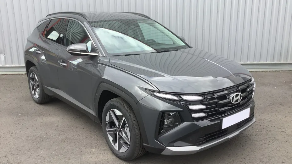 HYUNDAI Tucson -