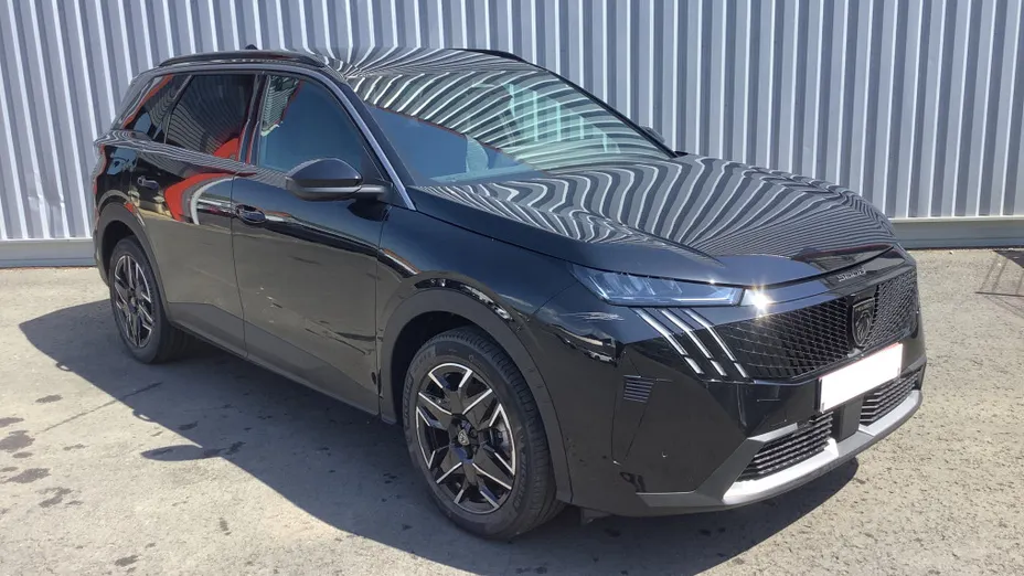 PEUGEOT 5008 -