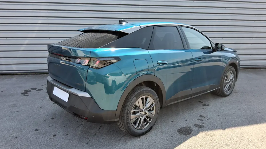 PEUGEOT 3008 -