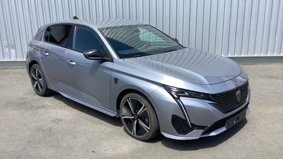 PEUGEOT 308 -