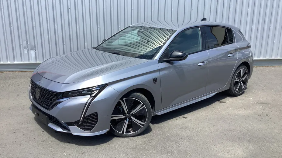 PEUGEOT 308 -