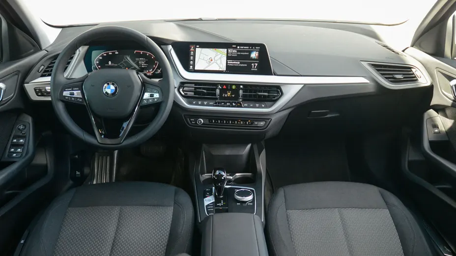 BMW Seria 1 118i Advantage aut