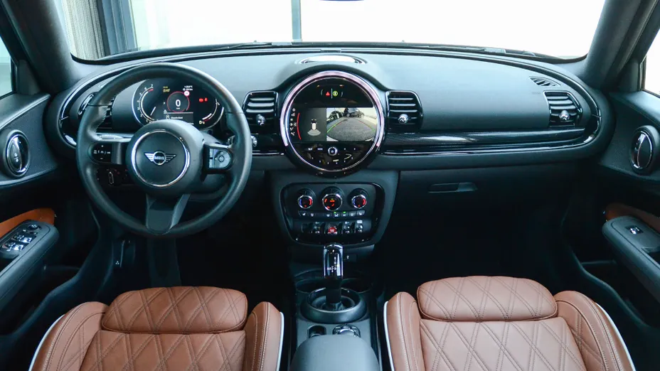 MINI [BMW] Clubman Cooper aut