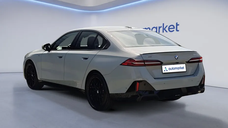 BMW Seria 5 520d xDrive mHEV M Sport aut