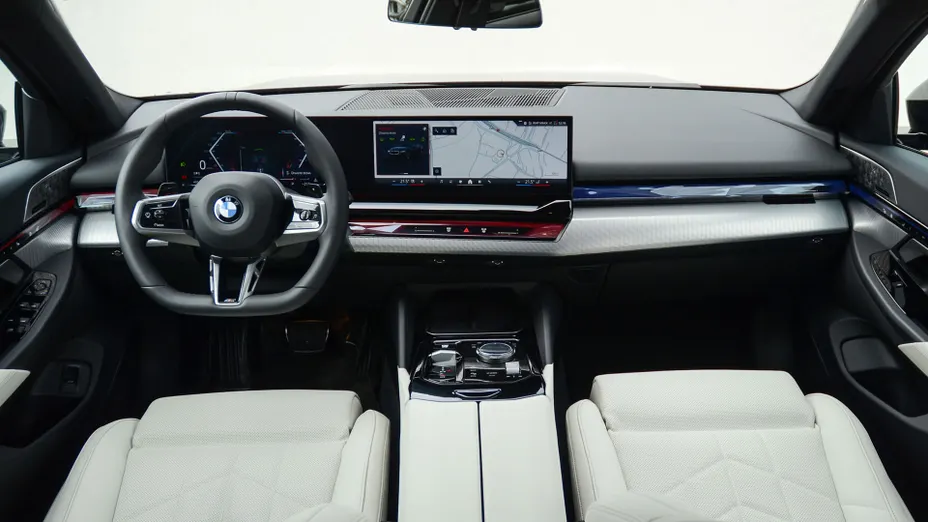 BMW Seria 5 520d xDrive mHEV M Sport aut