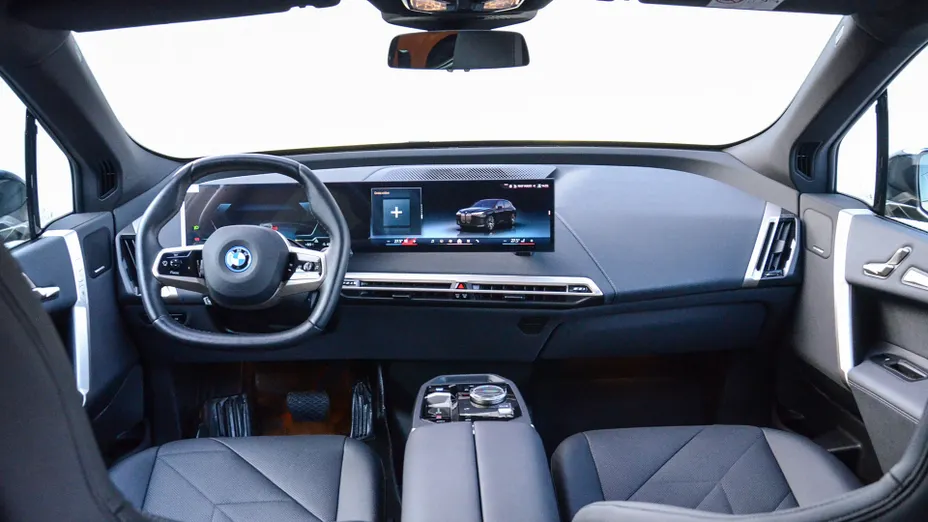 BMW iX iX xDrive50 111.5kWh Signature