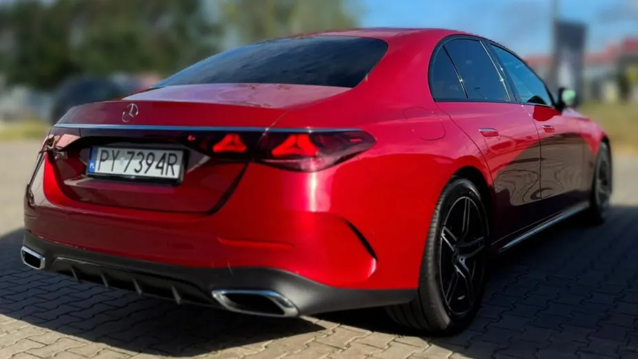 MERCEDES-BENZ E Klasa E 200 mHEV AMG 9G-Tronic