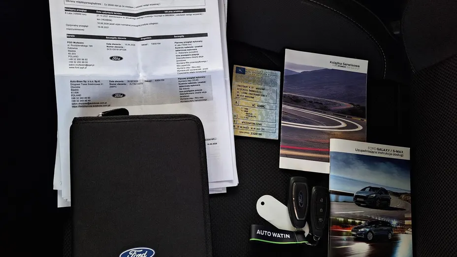 FORD S-MAX S-MAX 2.5 Hybrid Titanium CVT 7os.