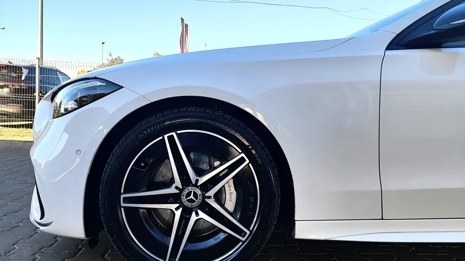 MERCEDES-BENZ C Klasa C 200 mHEV 4-Matic AMG