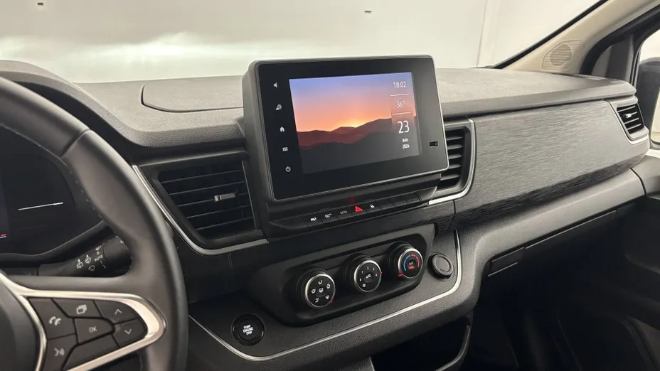 RENAULT Trafic -