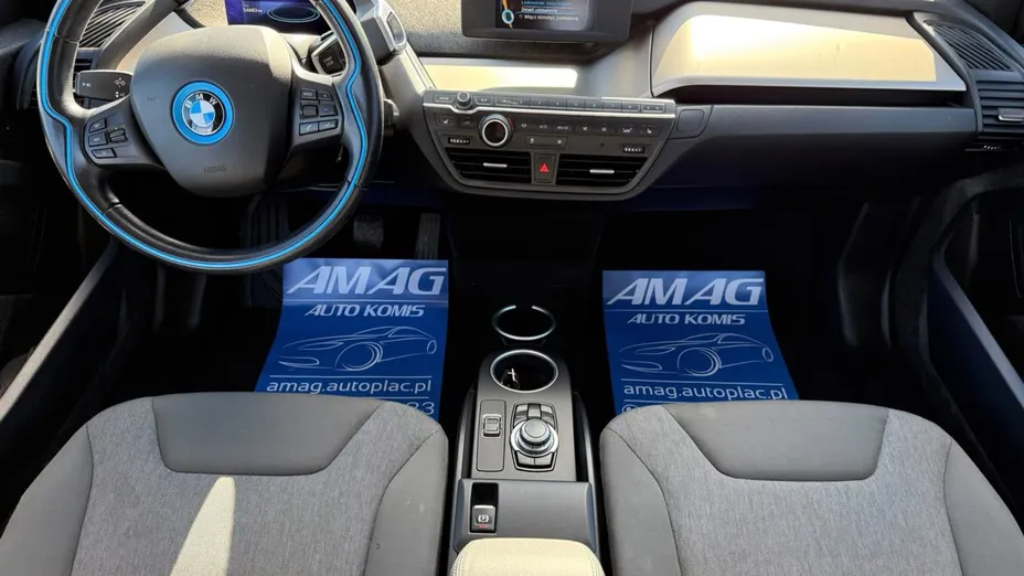 BMW i3 -
