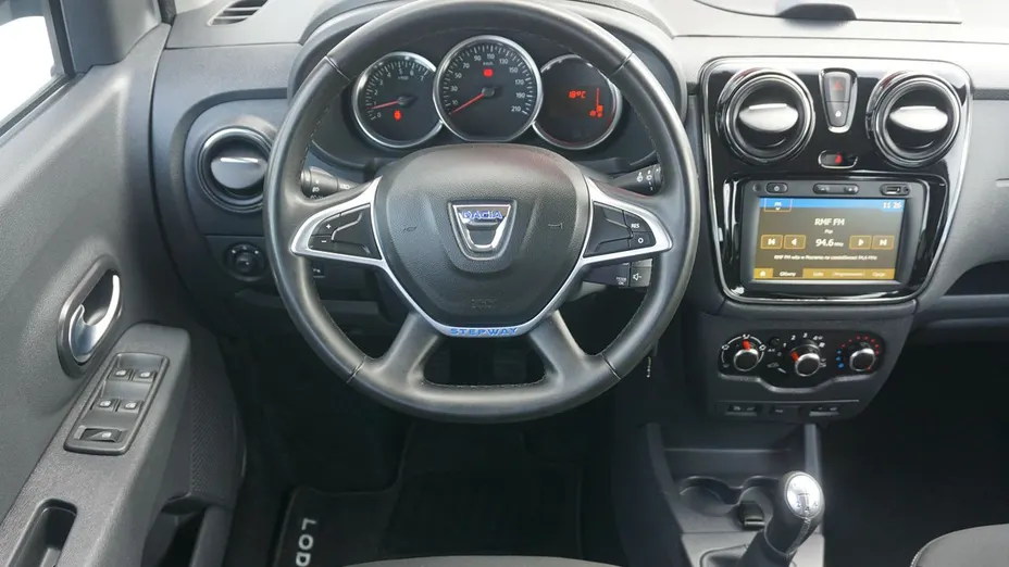 DACIA Lodgy Lodgy 1.6 SCe Stepway S&S