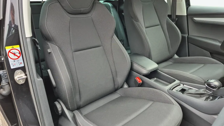 SKODA Karoq -