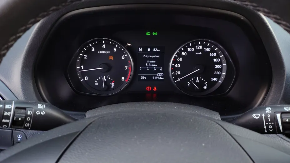 HYUNDAI i30 -