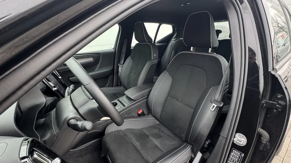 VOLVO XC40 XC40 B3 Core aut