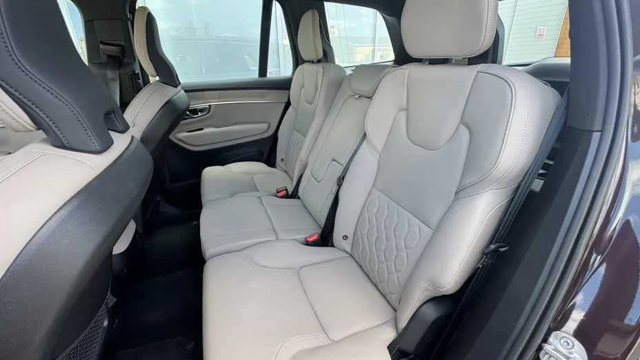 VOLVO XC90 XC90 B5 B AWD Plus Bright 7os aut