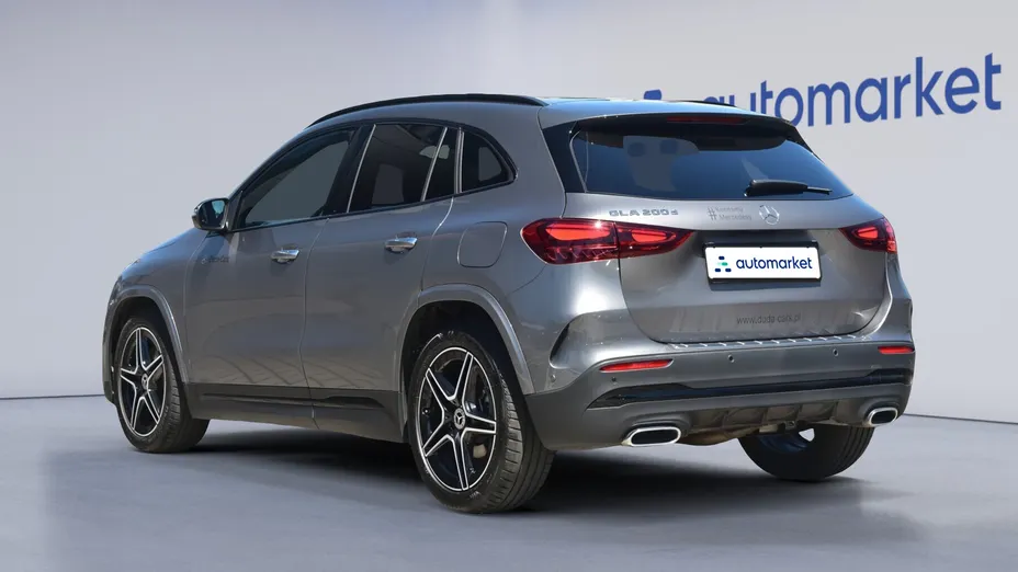 MERCEDES-BENZ GLA GLA 200 d AMG Line 8G-DCT
