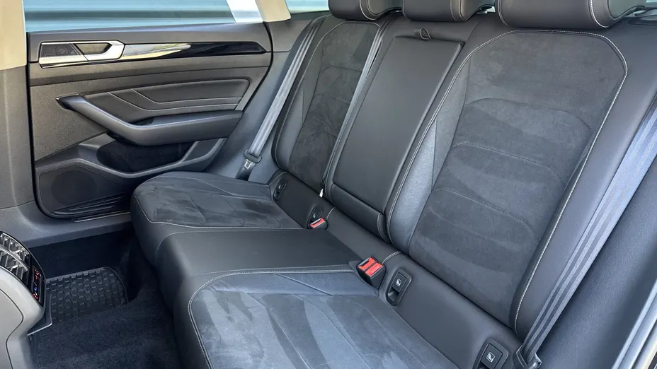 VOLKSWAGEN Arteon Arteon 2.0 TSI Elegance DSG