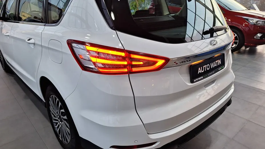 FORD S-MAX S-MAX 2.0 EcoBlue Titanium aut