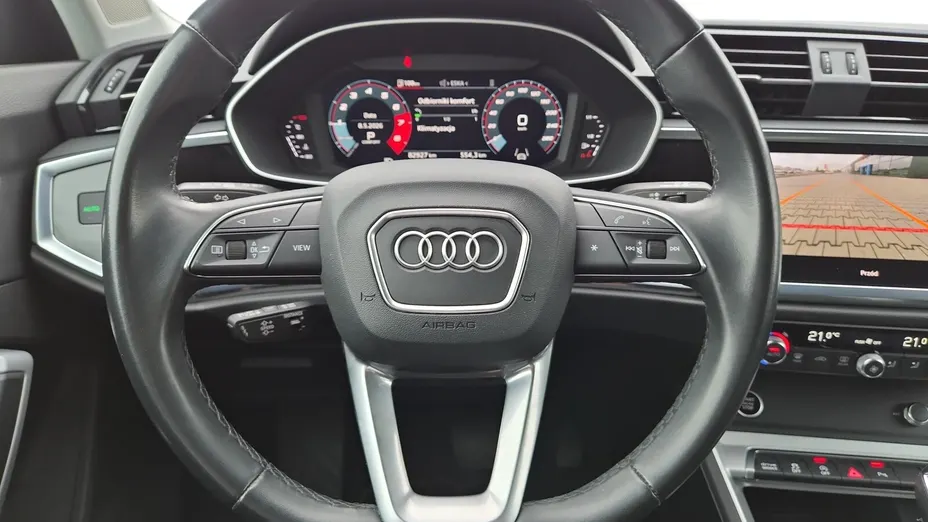 AUDI Q3 Sportback -