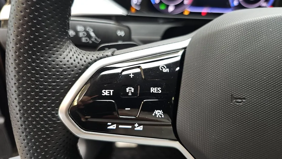 VOLKSWAGEN Arteon Arteon 2.0 TSI Elegance DSG