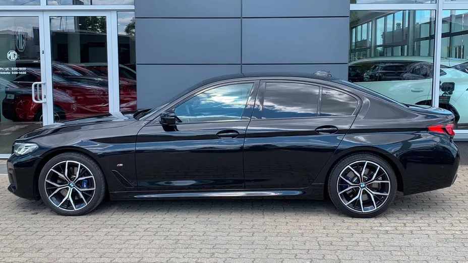 BMW Seria 5 530i xDrive mHEV M Sport sport-aut