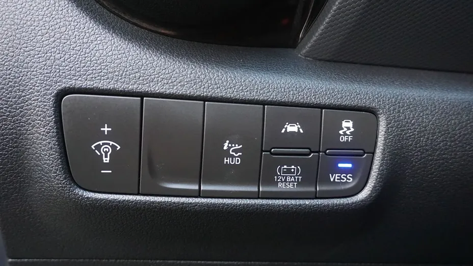 HYUNDAI Kona Kona 1.6 GDI Hybrid Premium DCT