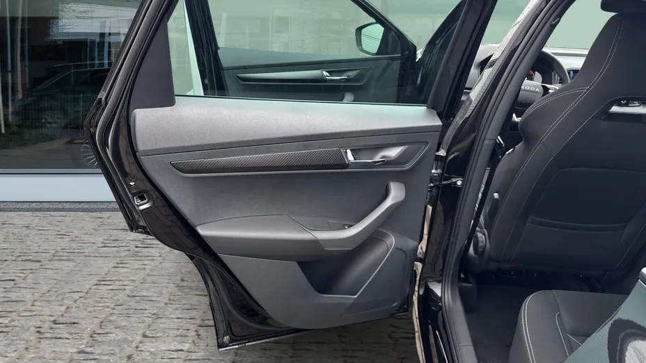 SKODA Karoq Karoq 1.5 TSI ACT Sportline DSG Nowy