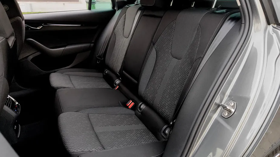 SKODA Octavia Octavia 2.0 TDI Ambition DSG