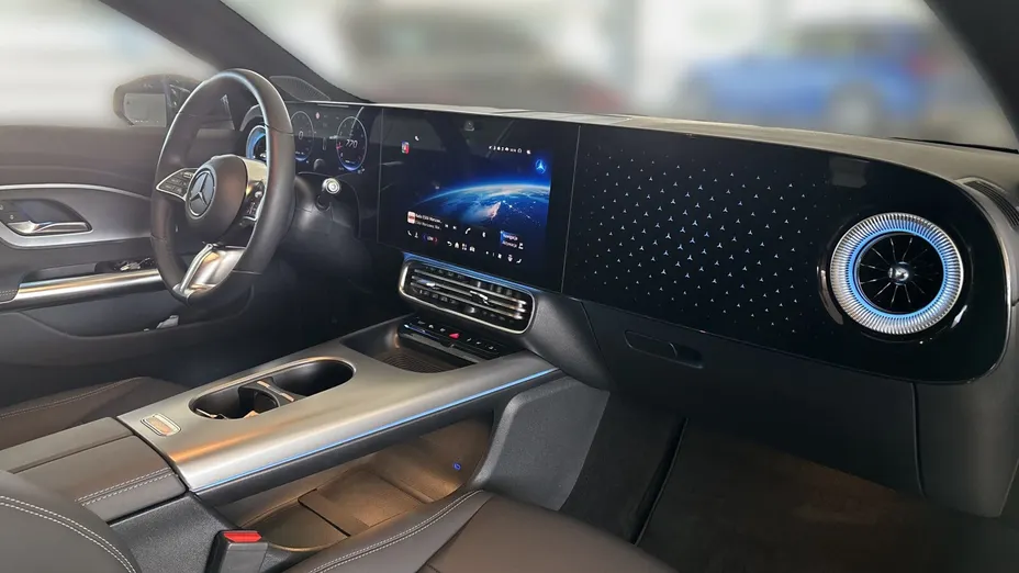 MERCEDES-BENZ CLA CLA 180 mHEV 8G-DCT