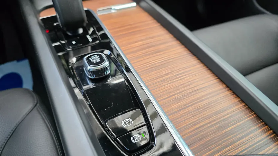 VOLVO XC60 XC60 T6 AWD Plug-In Hybrid Inscription aut