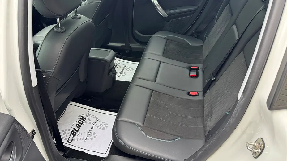 PEUGEOT 2008 2008 1.2 Pure Tech Crossway S&S