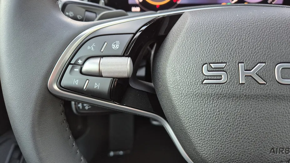 SKODA Superb Superb 2.0 TDI SCR 4x4 Edition 130 DSG