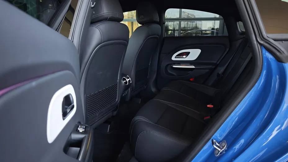 MERCEDES-BENZ CLA CLA 180 mHEV 8G-DCT