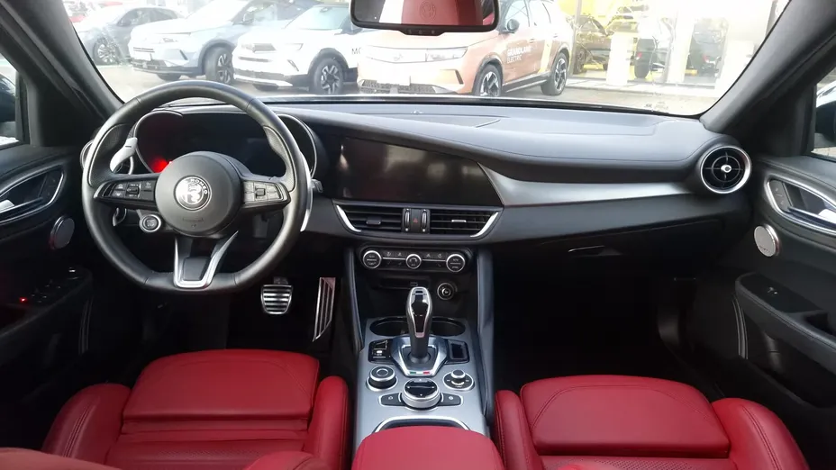 ALFA ROMEO Giulia Giulia 2.0 Turbo Veloce Q4 aut