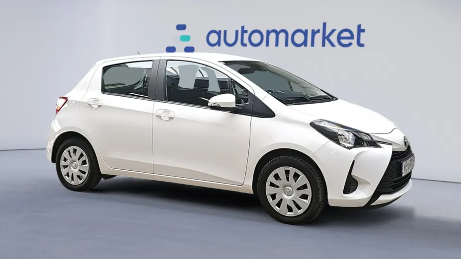 TOYOTA Yaris Yaris 1.5 Active