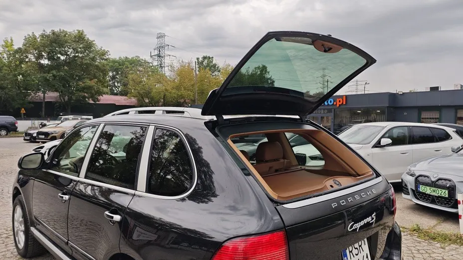 PORSCHE Cayenne Cayenne E-Hybrid