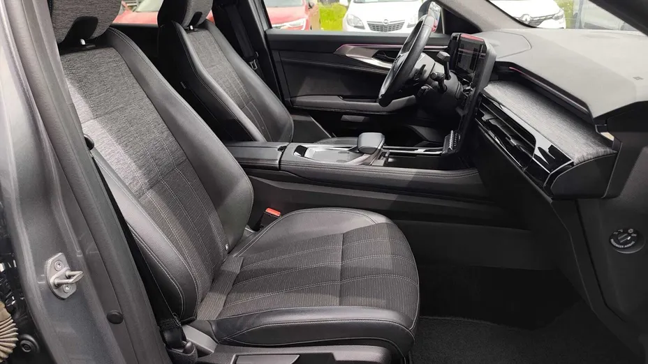 RENAULT Austral Austral 1.3 TCe mHEV Techno aut