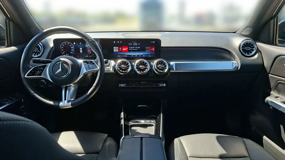 MERCEDES-BENZ GLB GLB 200 mHEV Progressive 7G-DCT