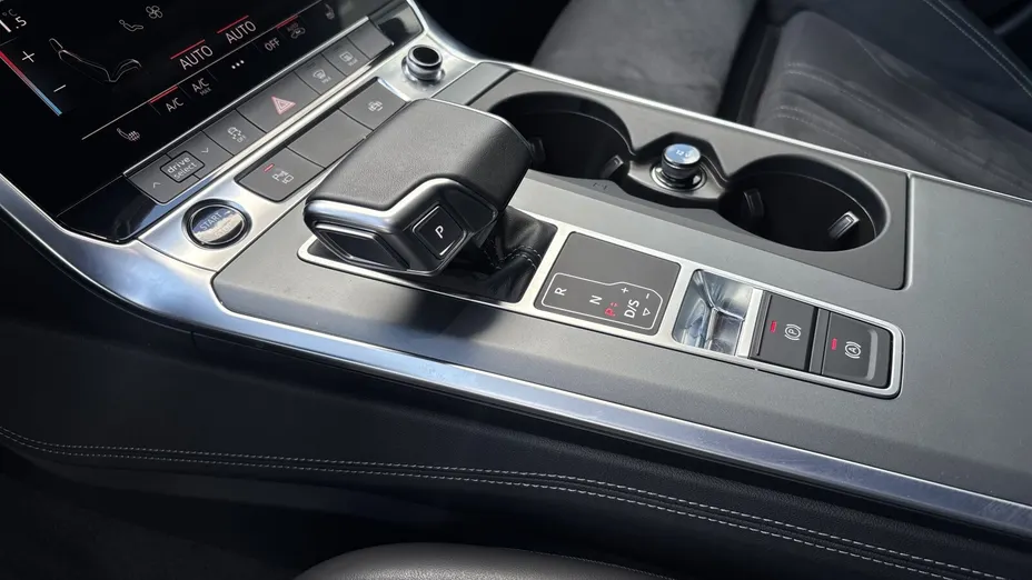 AUDI A6 Avant -