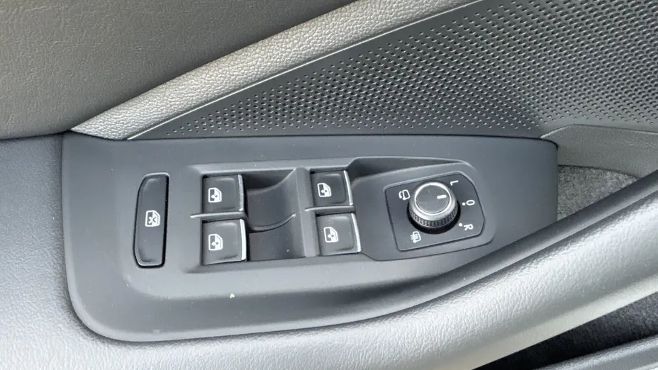 VOLKSWAGEN Passat Passat 2.0 TDI SCR Elegance DSG