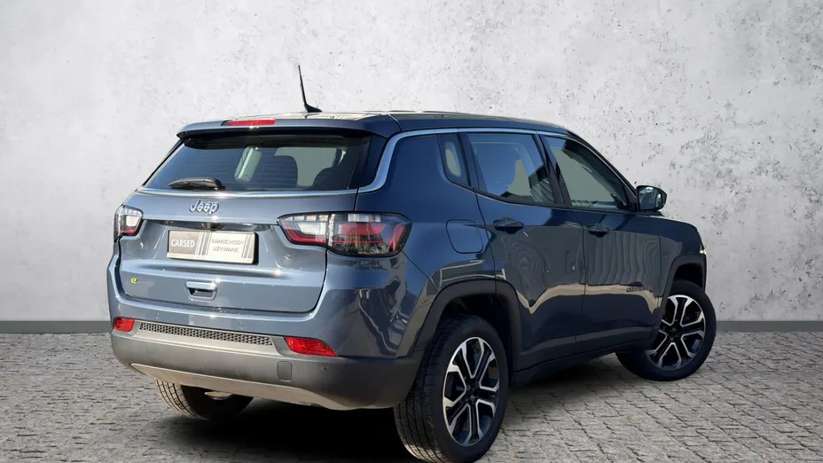 JEEP Compass -