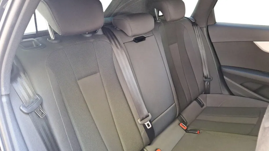 AUDI A4 Avant -