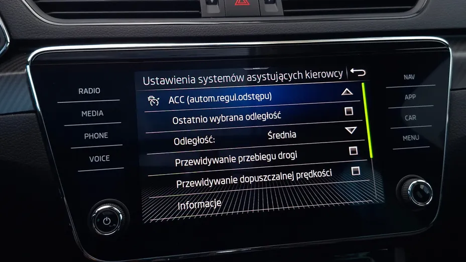 SKODA Superb Superb 2.0 TDI SCR 4x4 Sportline DSG