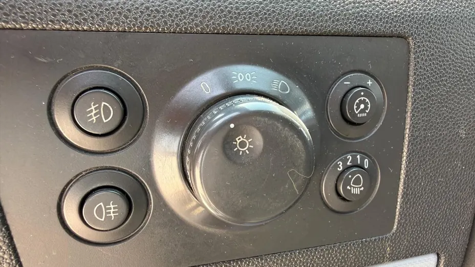 OPEL Zafira -