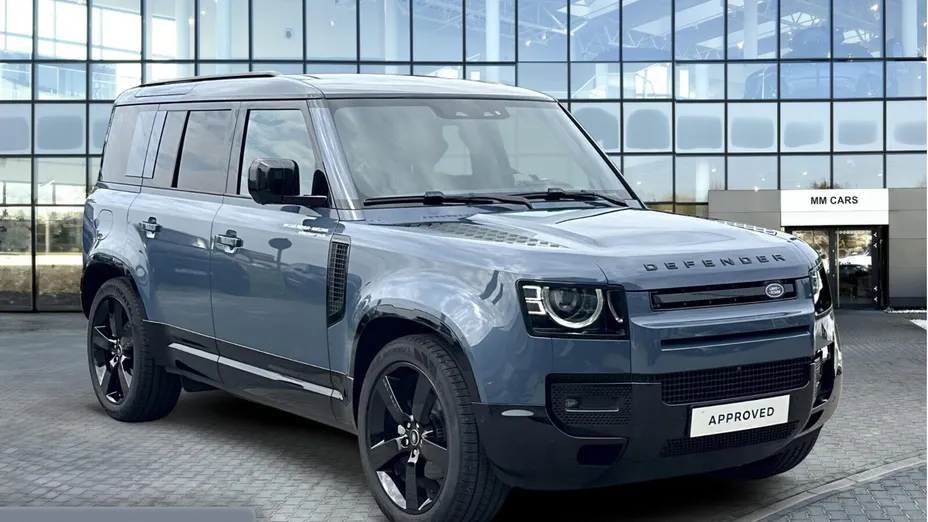 LAND ROVER Defender Defender 110 3.0 D250 mHEV X-Dynamic SE