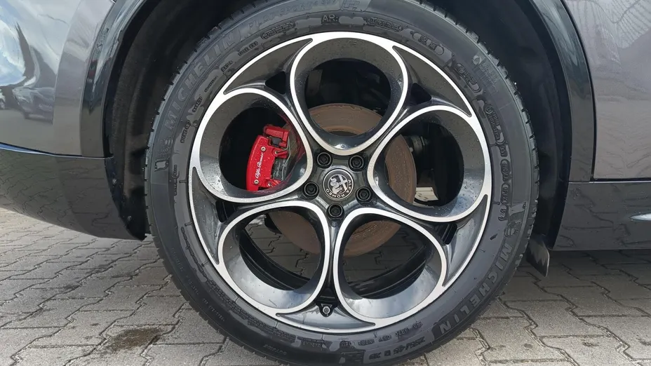 ALFA ROMEO Stelvio Stelvio 2.0 Turbo Veloce Q4 aut