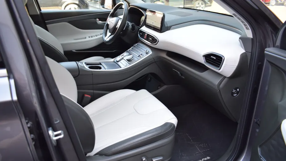 HYUNDAI Santa Fe Santa Fe 2.2 CRDi Platinum 4WD DCT
