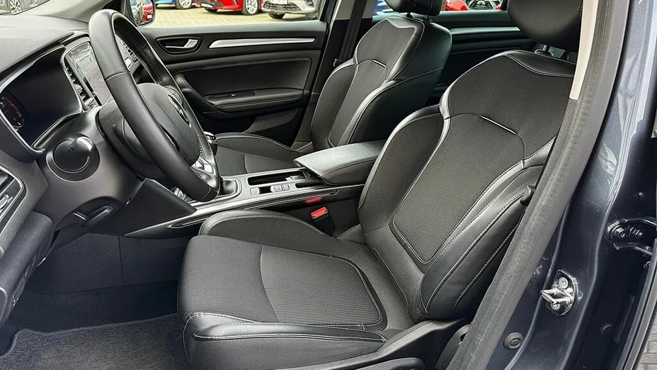 RENAULT Megane Megane 1.3 TCe Intens